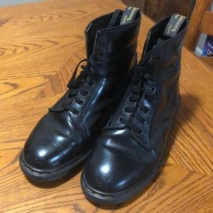 Dr. Martens (made in England)